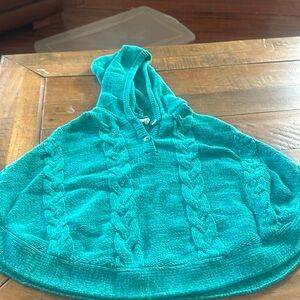 Girl sweater size 5-6 poncho cape